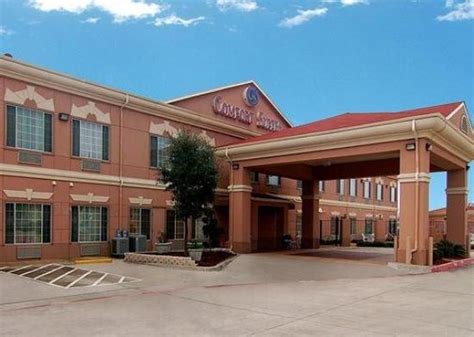 comfort suites mesquite tx.